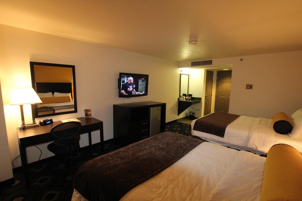 Grand Z Hotel Casino By Red Lion Hotels (Adults Only) سنترال سيتي المظهر الخارجي الصورة